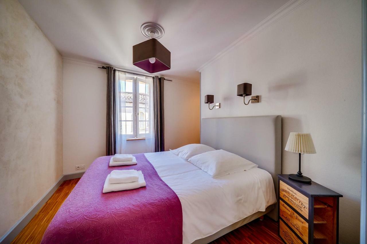 Ferienwohnung Logis Loiseau Avec Terrasse Saint-Émilion Exterior foto